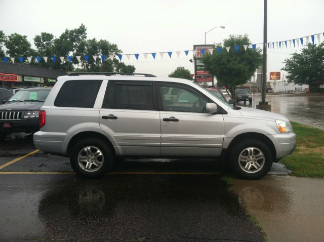 2004 Honda Pilot 2500hd LS 4X4