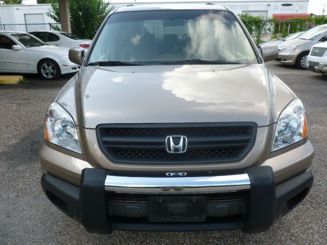 2004 Honda Pilot GS 43