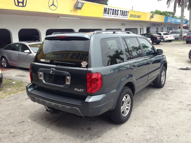 2004 Honda Pilot GS 43