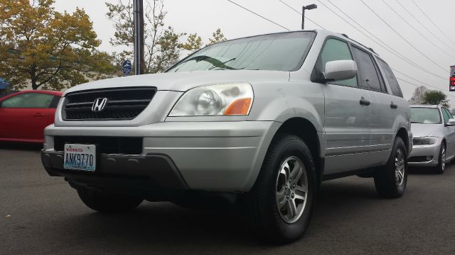 2004 Honda Pilot LS 2WD