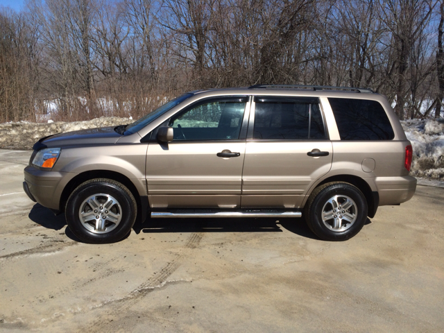 2004 Honda Pilot 2500hd LS 4X4