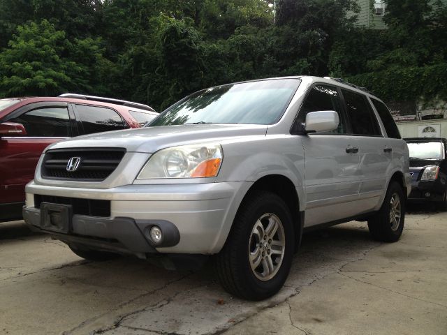 2004 Honda Pilot 2500hd LS 4X4