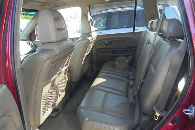 2004 Honda Pilot GS 43