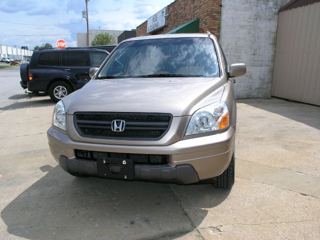 2004 Honda Pilot 2500hd LS 4X4