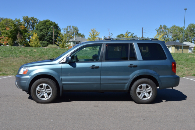 2005 Honda Pilot 2500hd LS 4X4