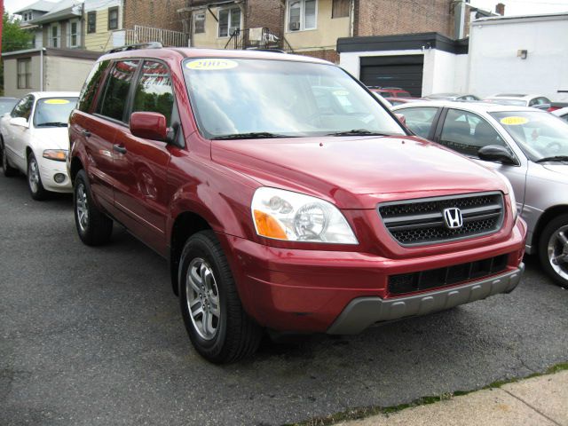2005 Honda Pilot 2500hd LS 4X4