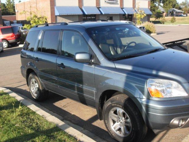 2005 Honda Pilot LS 2WD