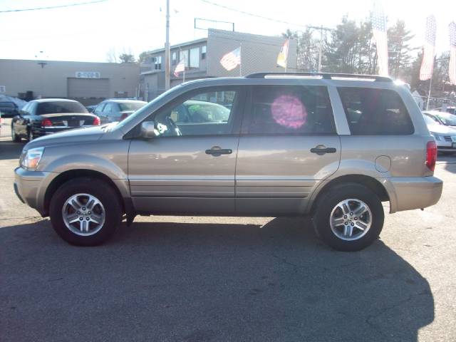 2005 Honda Pilot LS 2WD