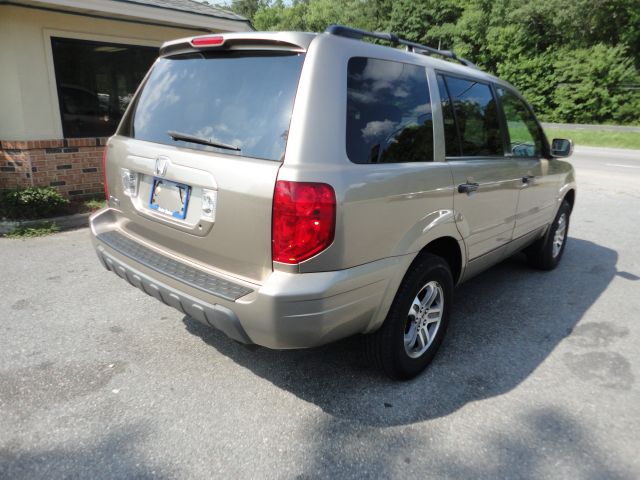 2005 Honda Pilot 2500hd LS 4X4