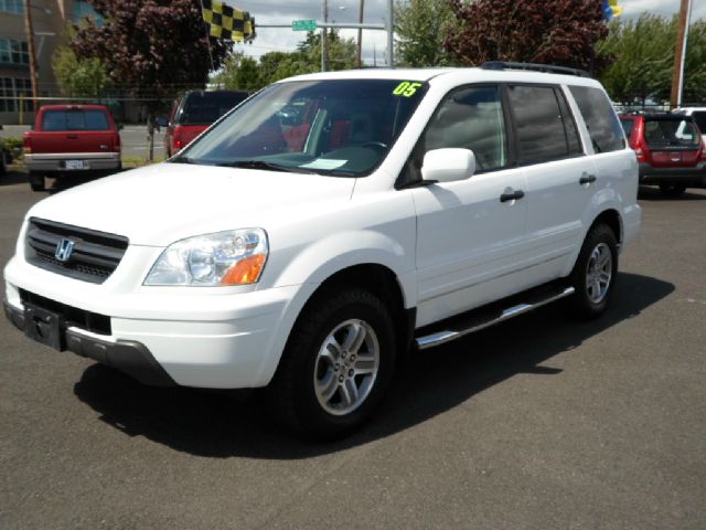 2005 Honda Pilot 2500hd LS 4X4