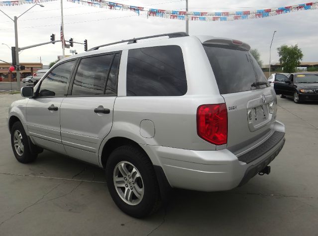 2005 Honda Pilot 2500hd LS 4X4