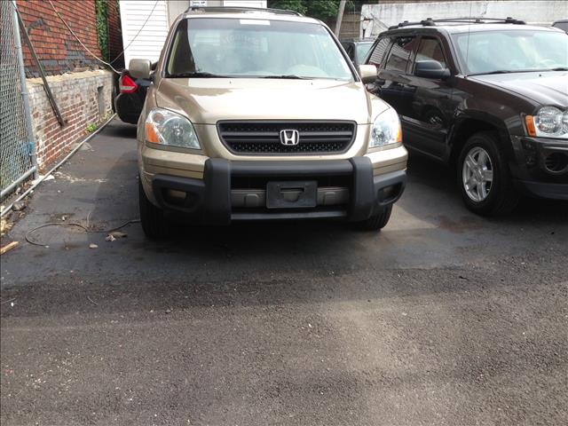 2005 Honda Pilot 2500hd LS 4X4