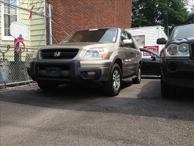 2005 Honda Pilot 2500hd LS 4X4