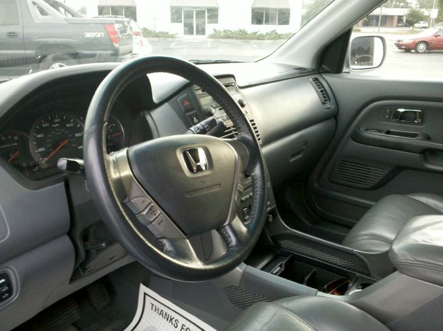 2005 Honda Pilot GS 43