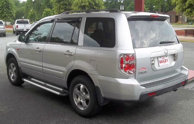 2006 Honda Pilot Crew Cab 126.0 WB 1SC LS Z85