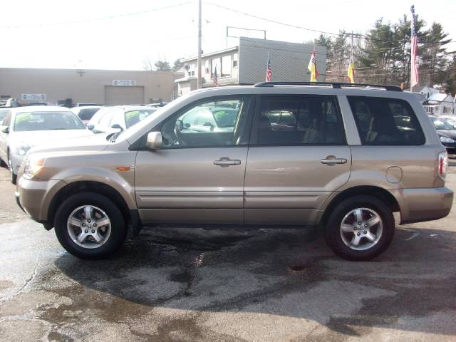 2006 Honda Pilot LS 2WD