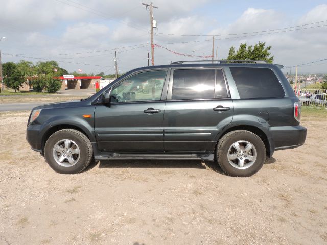 2006 Honda Pilot 2500hd LS 4X4