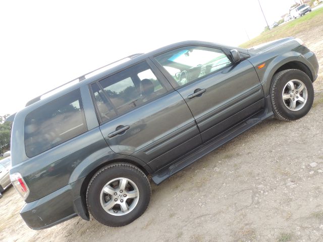 2006 Honda Pilot 2500hd LS 4X4