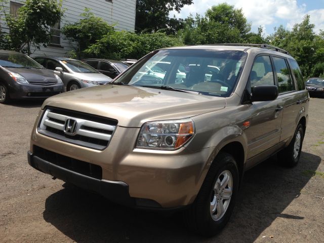 2006 Honda Pilot LS Truck