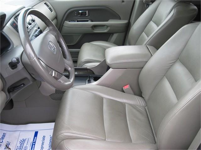 2007 Honda Pilot LS Truck