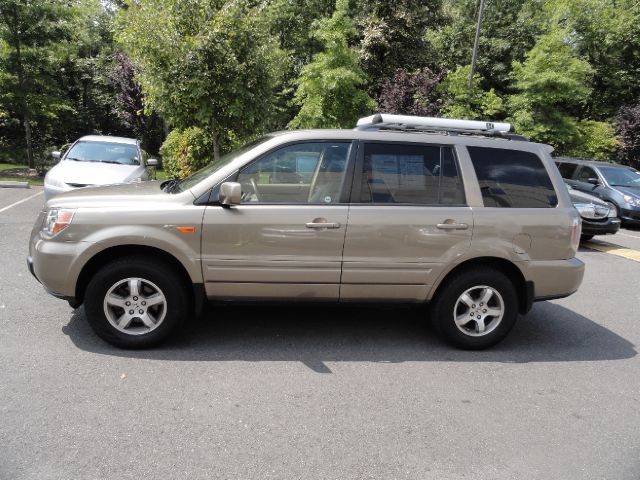 2008 Honda Pilot AWD LT - 29 MPG For HWY