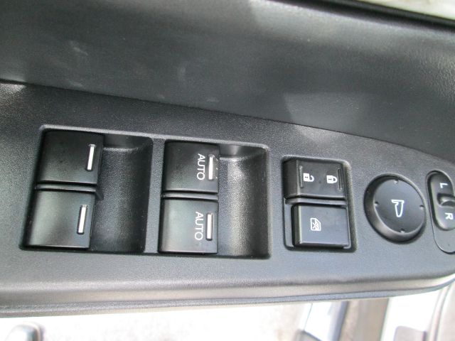 2010 Honda Pilot 5dr Wgn Auto SE 2.0T Quattro