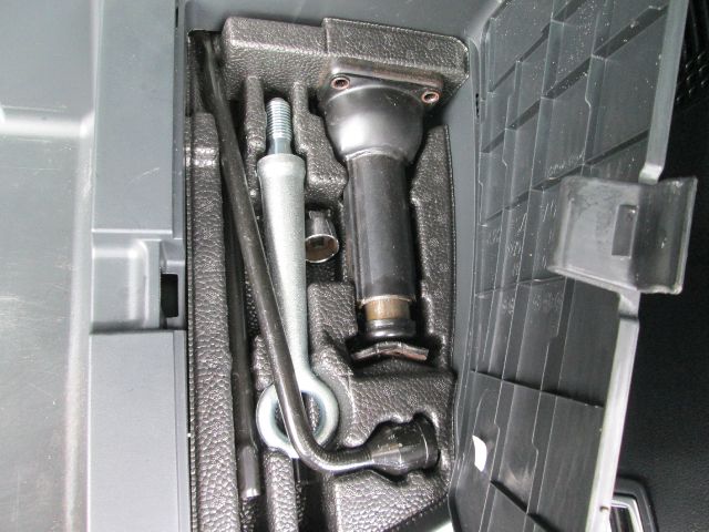 2010 Honda Pilot 5dr Wgn Auto SE 2.0T Quattro