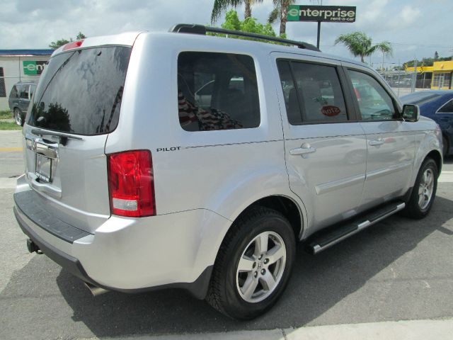 2010 Honda Pilot 5dr Wgn Auto SE 2.0T Quattro