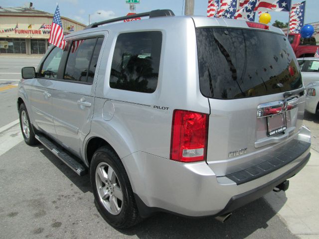 2010 Honda Pilot 5dr Wgn Auto SE 2.0T Quattro