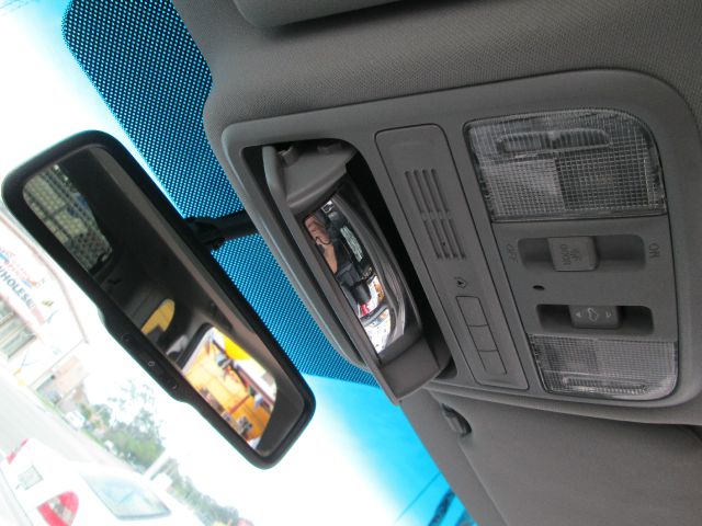 2010 Honda Pilot 5dr Wgn Auto SE 2.0T Quattro