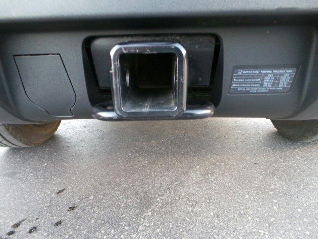 2011 Honda Pilot LS Truck