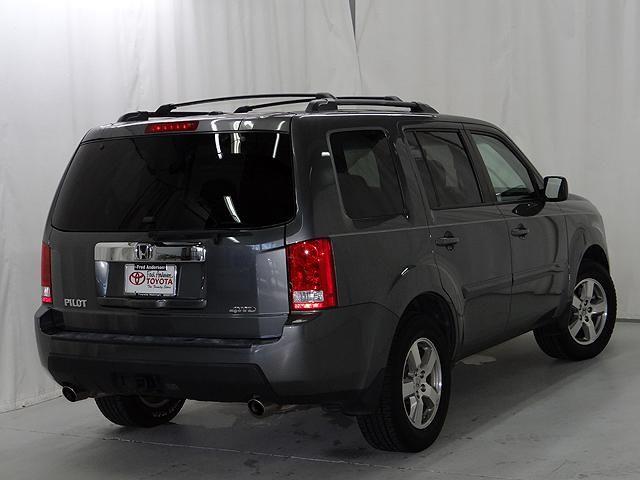 2011 Honda Pilot LS 2WD