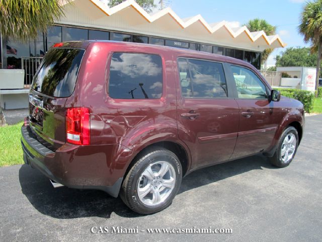 2013 Honda Pilot Base (All Wheel Drive Sport Utility)