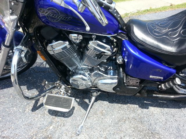 2005 Honda Shadow EX-L AWD (marshalltown)