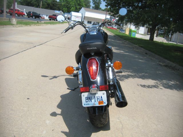 2006 Honda Shadow S32