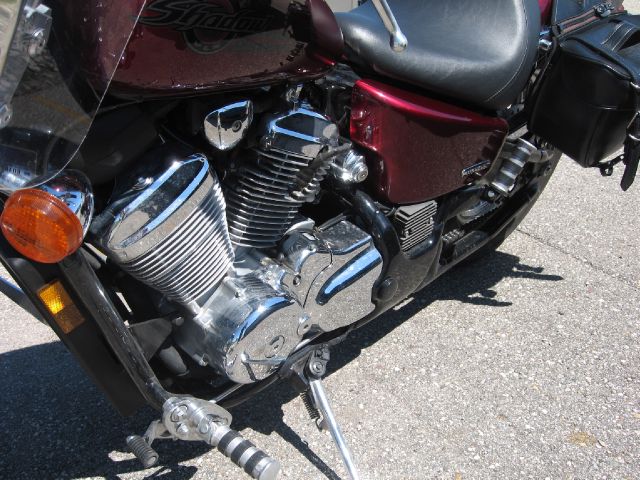 2004 Honda Shadow 2dr Convertible SE Turbo Manua