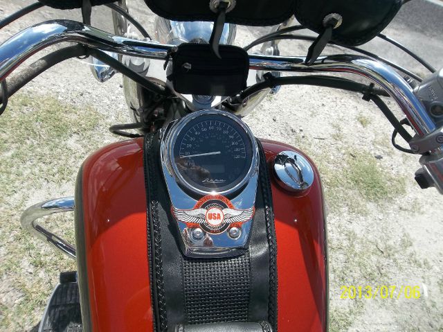 2006 Honda Shadow XLE W/sunroof, JBL Audio,bluetooth