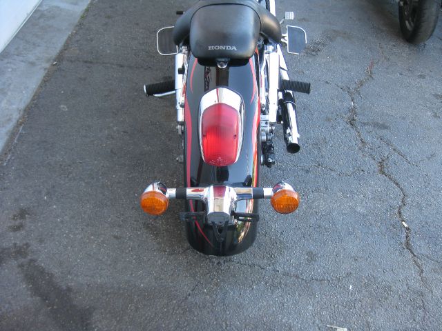 2005 Honda Shadow Sabre 1100 Sierra 35