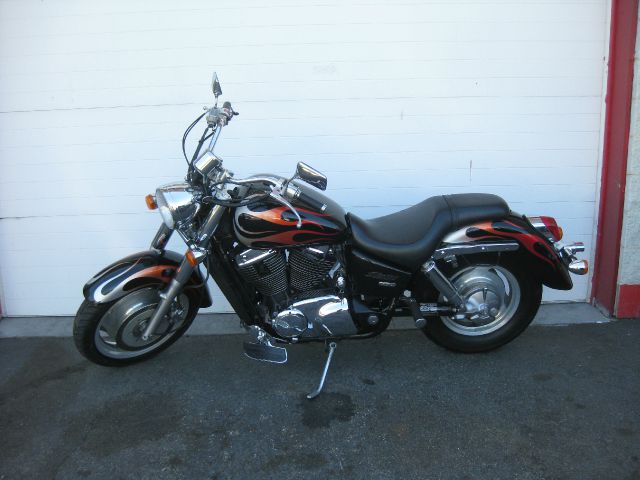 2005 Honda Shadow Sabre 1100 Sierra 35