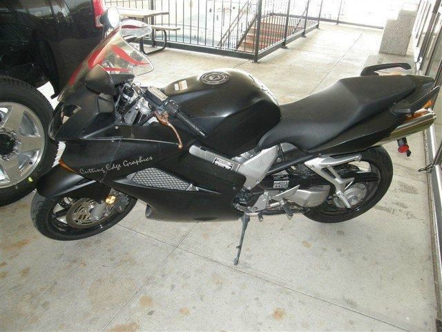 2004 Honda VFR800 325i Sportpremium