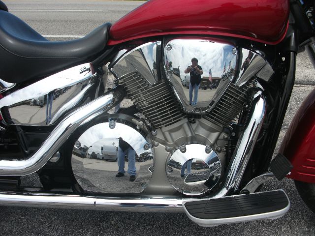 2005 Honda VTX 1300 R 1LT 4WD