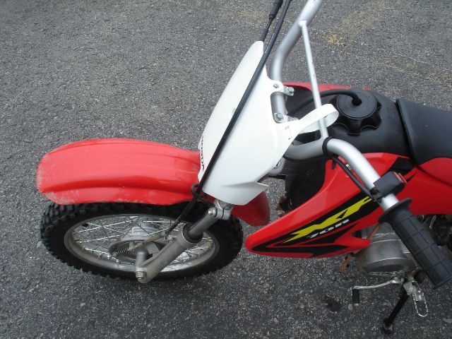 2003 Honda XR 70 FWD 4dr 1LT