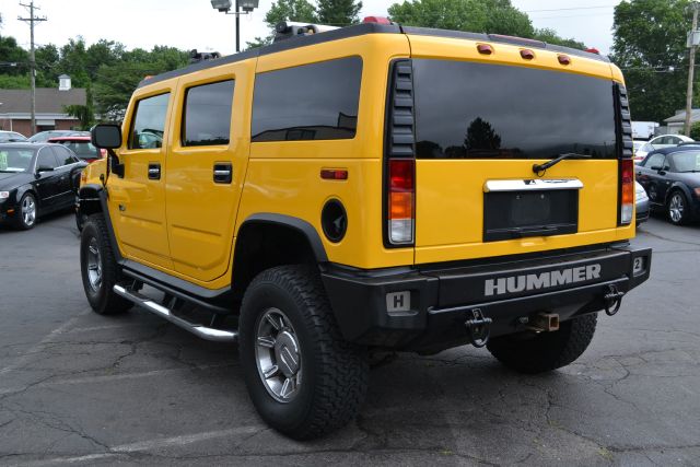 2003 Hummer H2 Scion XB