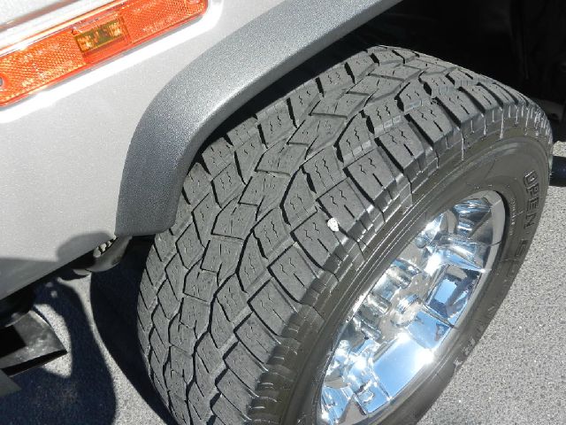 2003 Hummer H2 Scion XB