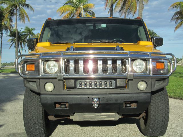 2003 Hummer H2 Scion XB