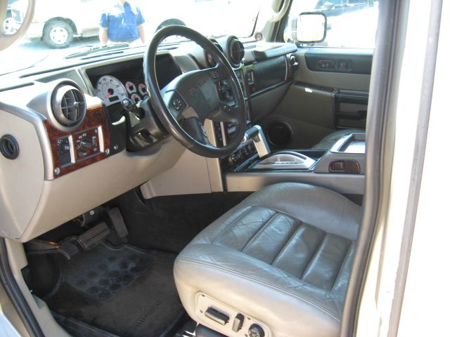 2003 Hummer H2 Scion XB