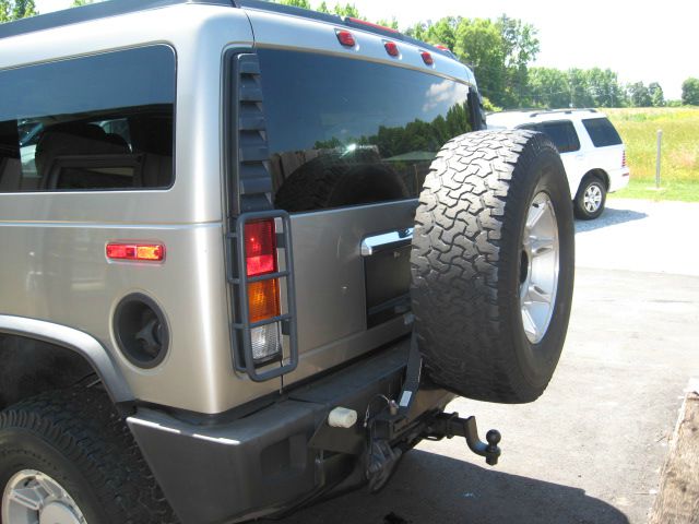 2003 Hummer H2 Scion XB