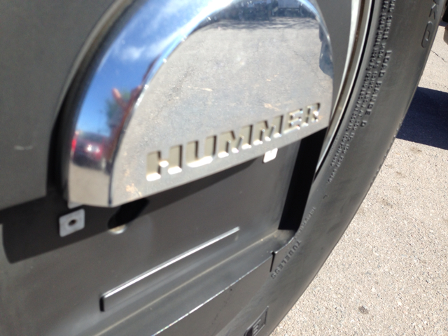 2003 Hummer H2 Scion XB