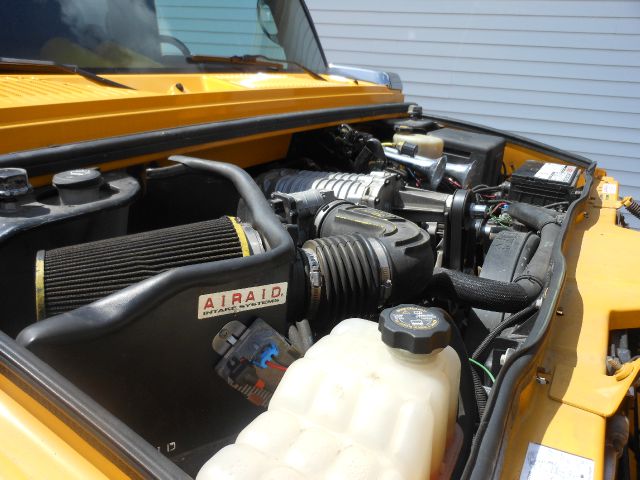 2003 Hummer H2 Scion XB