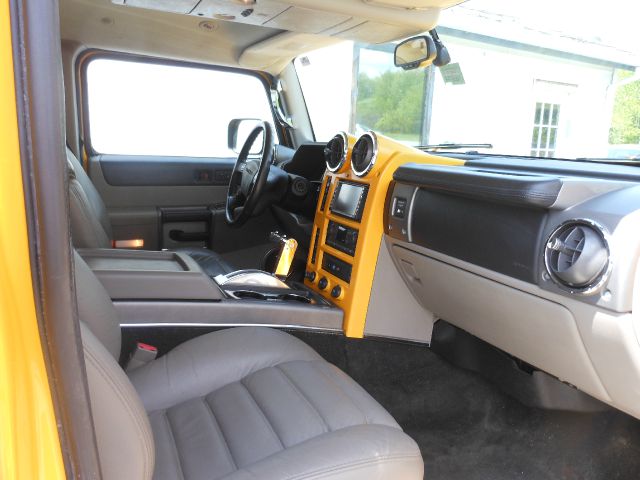 2003 Hummer H2 Scion XB